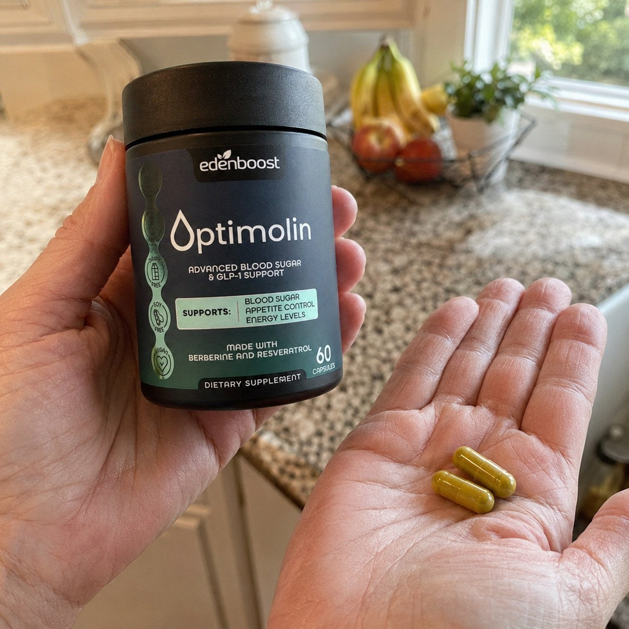 Customer holding Optimolin bottle with 2 capsules in hand