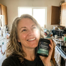 Renée, 53